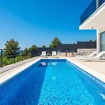 Villa Olive *