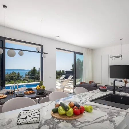Olive Vila Trogir